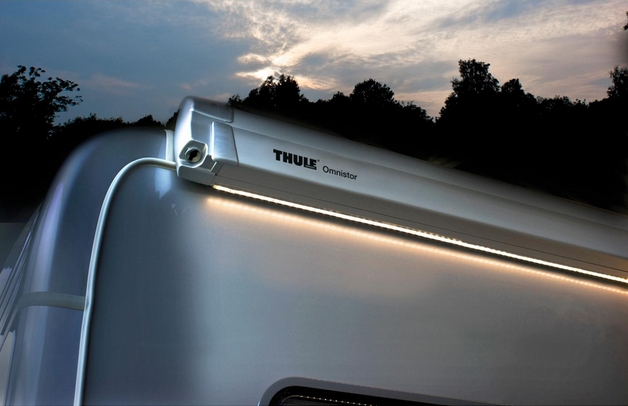 Thule LED pásky Omnistor 4 m spodní