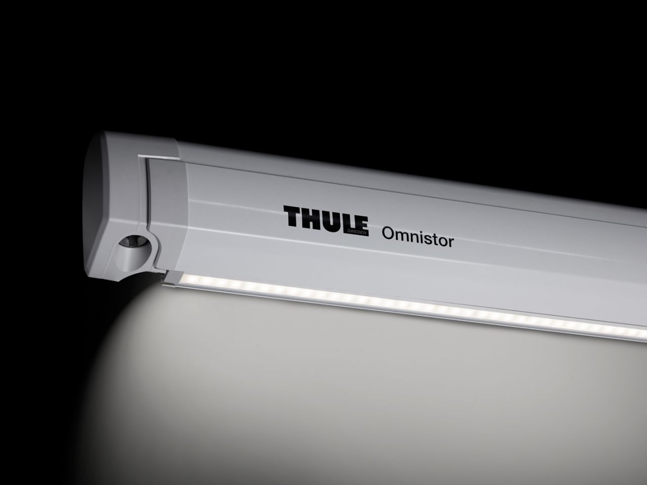 Thule Lišta na stan a LED pásku pro Omnistor 5200 3 m antracitová
