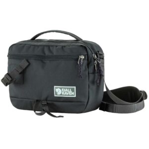 Fjällräven Příruční taška přes rameno Vardag Shoulder Bag 6 - Coal Black